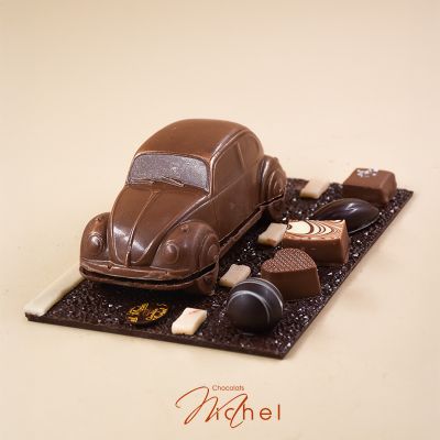 Voiture garnie chocolats assortis - 360g