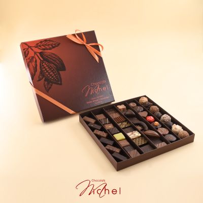 Boite léa carré - chocolats assortis - 510g